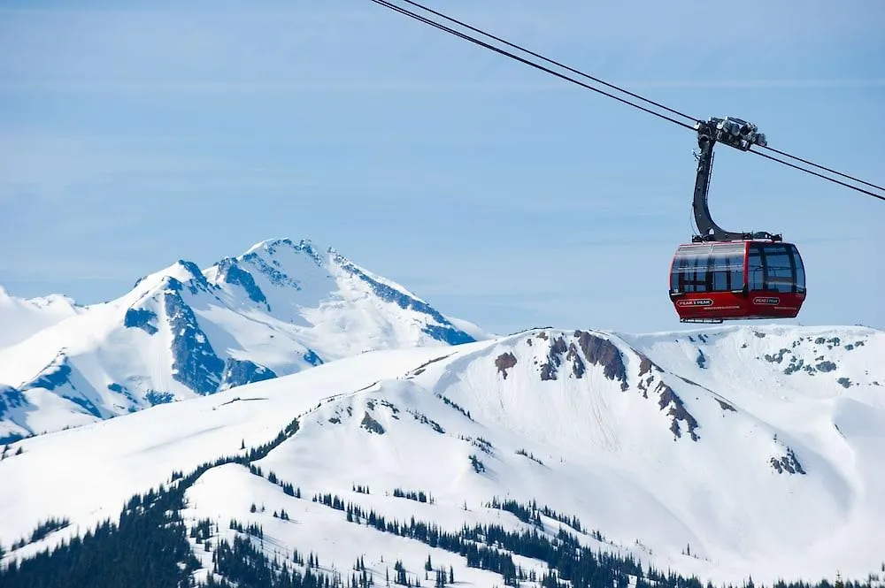 Pinnacle Hotel Whistler