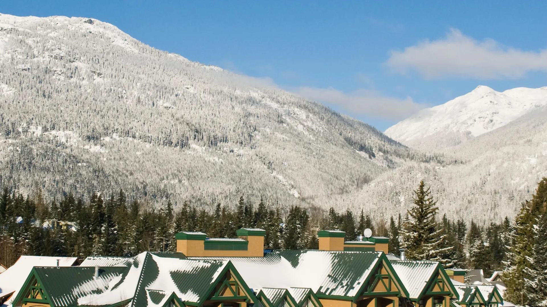 Pinnacle Hotel Whistler