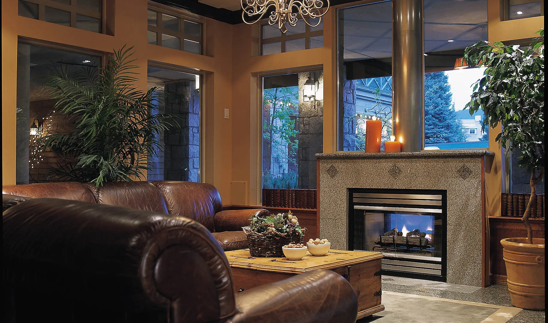 Pinnacle Hotel Whistler